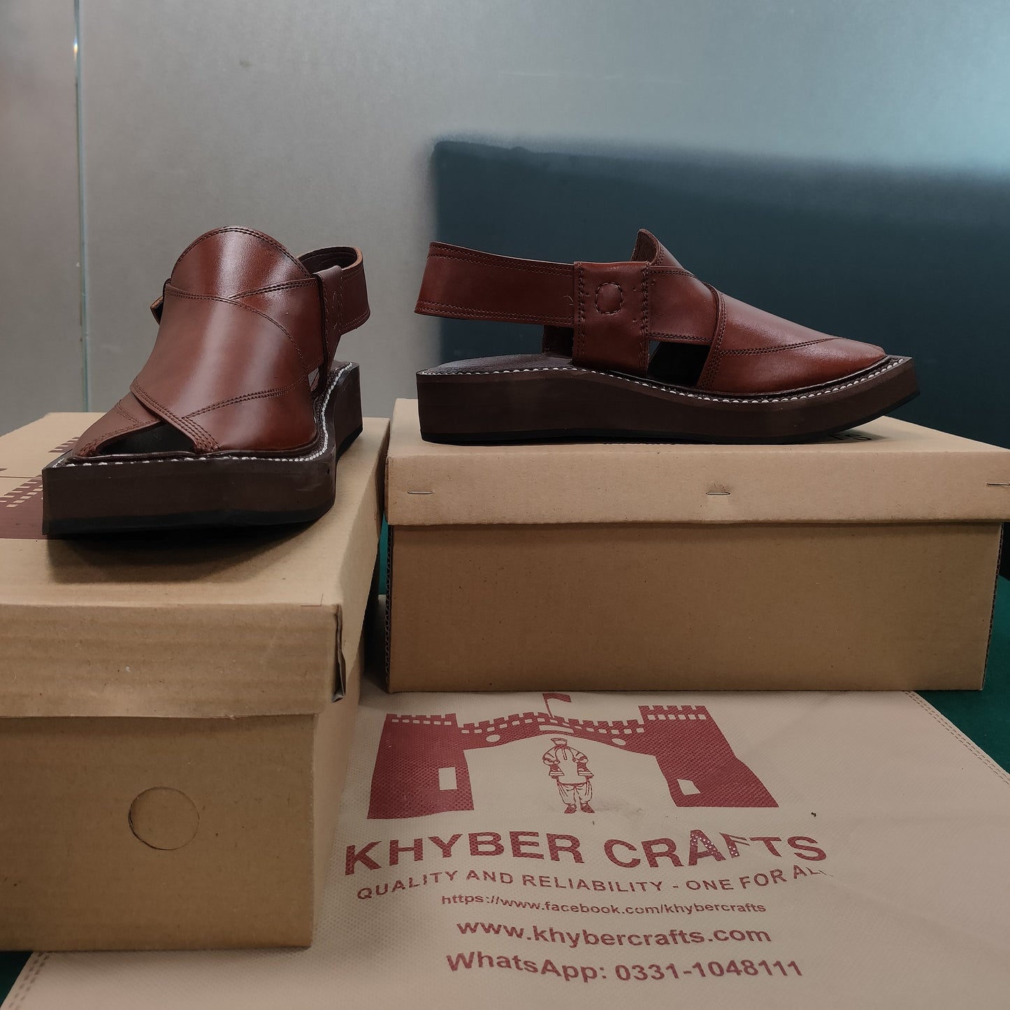 HANDMADE PESHAWARI CHAPPAL KAPTAN | BROWN SQUARE