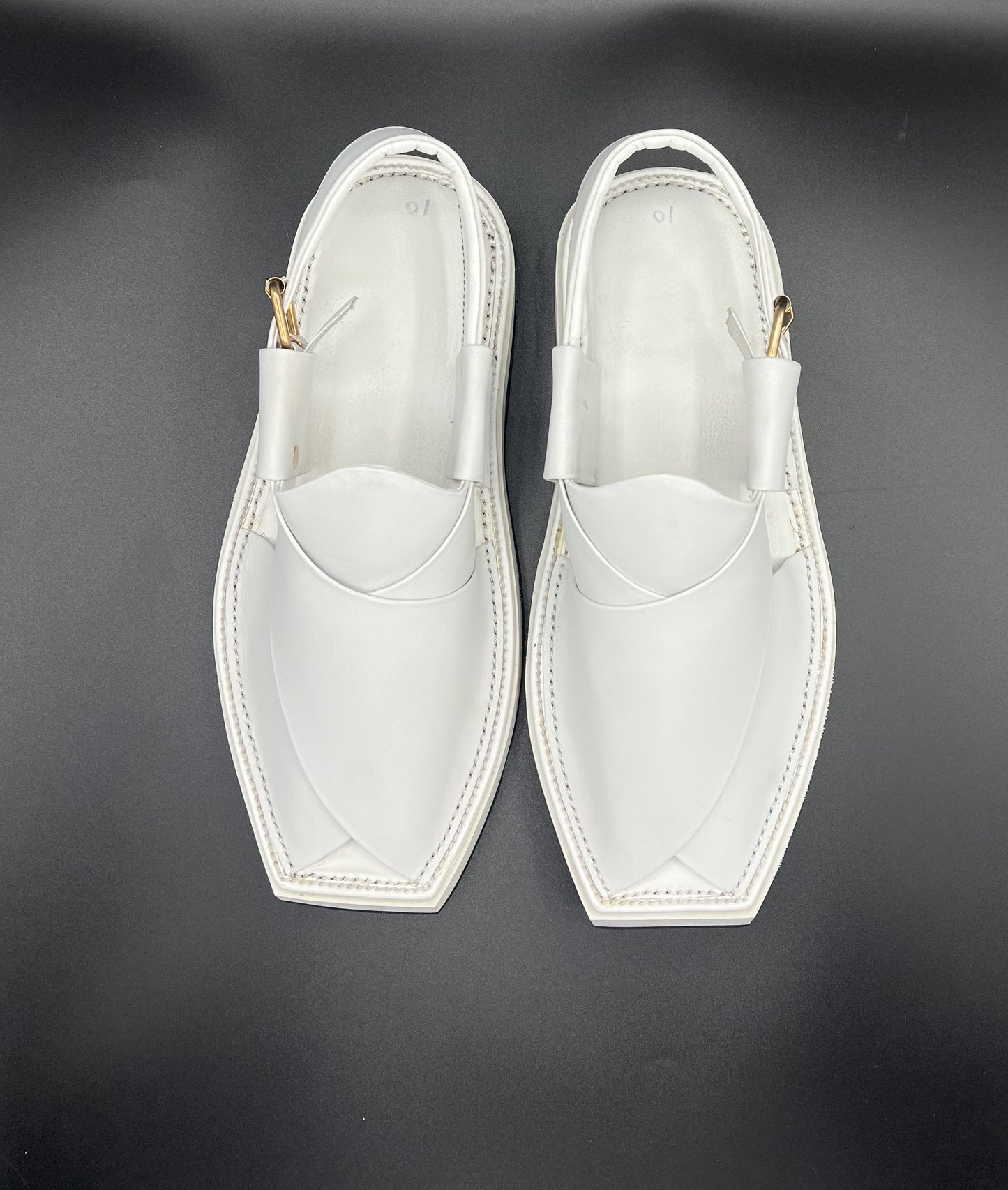 HANDMADE PESHAWARI CHAPPAL KAPTAN | WHITE